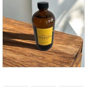 Shea Butter Moisturizer - Brown and Yellow